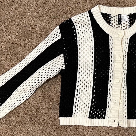 H&M Black and White Striped Cardigan - Picture 1 of 8